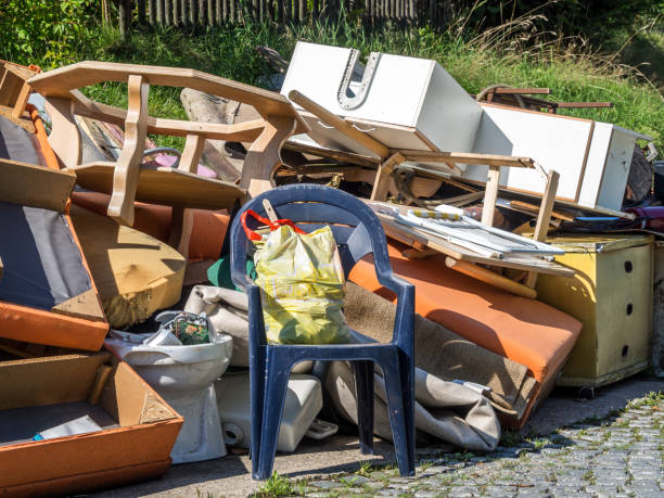 Best Garage Cleanout Services  in Larch Y, WA
